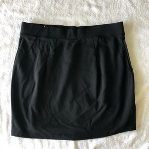 Super stretchy black fitted mini skirt